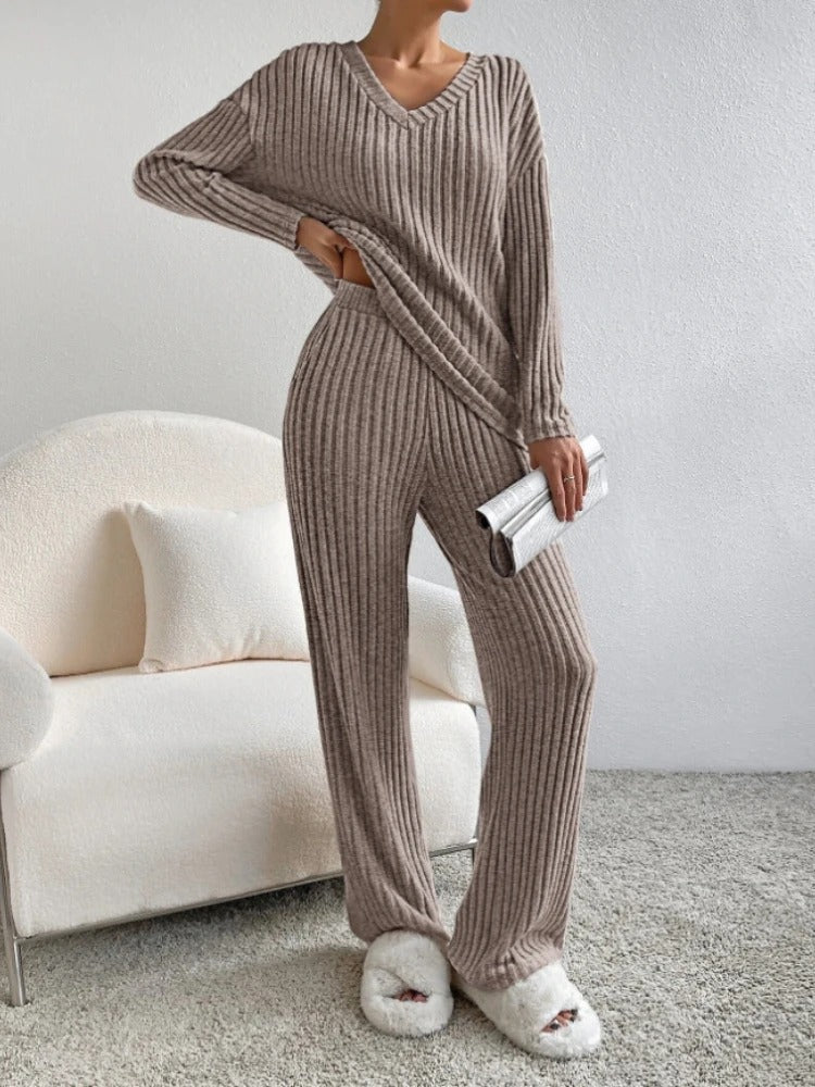 LIVIA™ | Set Maglia e Pantaloni